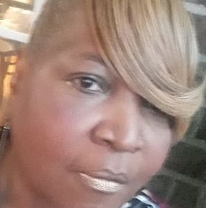 Meet your Posher, Charlotte